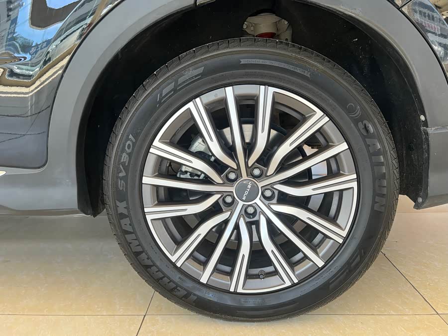 Jietu X70 PLUS 2023 1.5T DCT Brave PLUS 5-seater - zdjęcie 16