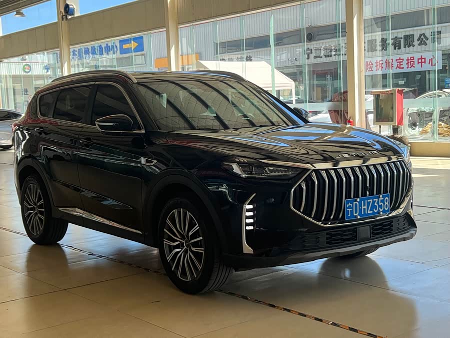 Jietu X70 PLUS 2023 1.5T DCT Brave PLUS 5-seater - zdjęcie 3