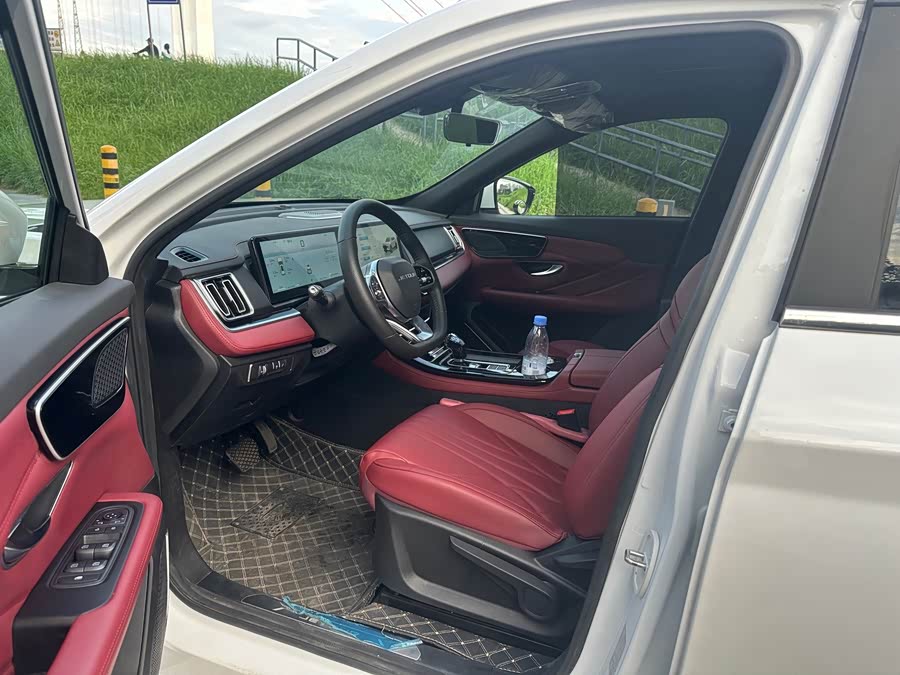 Jietu X70 PLUS 2025 1.5T Elite 5-seater - zdjęcie 8