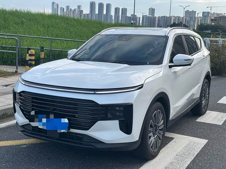 Jietu X70 PLUS 2025 1.5T Elite 5-seater - zdjęcie 10