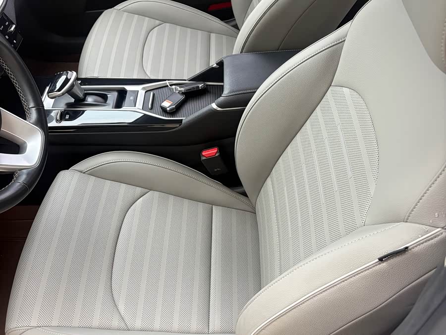 Kia K3 2023 1.5L CVT Luxury - zdjęcie 6