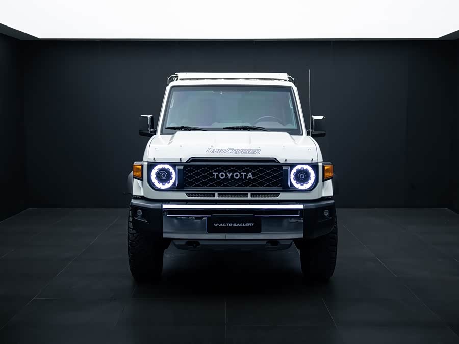 Land Cruiser LC71 2024 4.0L Auto - zdjęcie 3