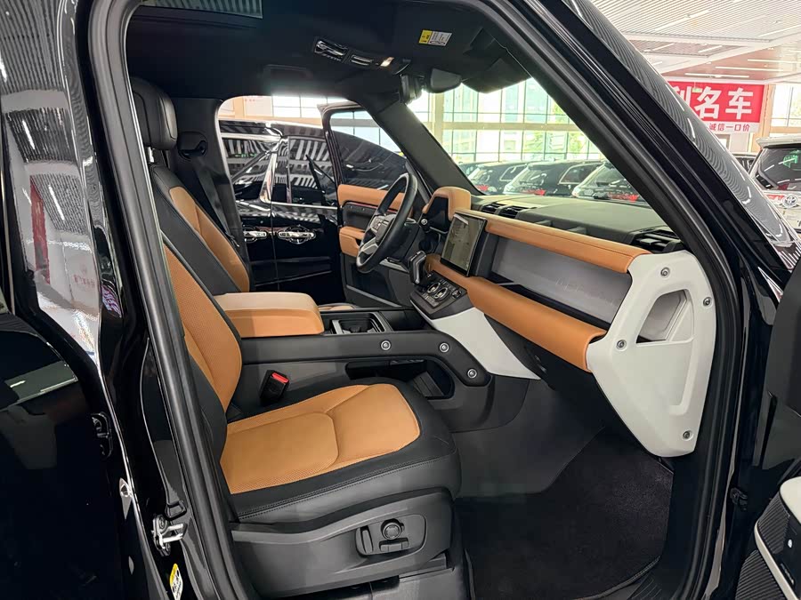 Land Rover Defender 2024 110 3.0T P400 X-DYNAMIC HSE - zdjęcie 13