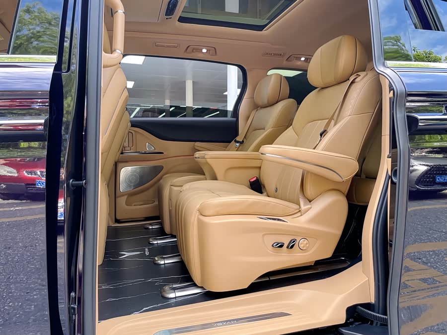 Lantu Dreamer 2024 PHEV Long Range Luxury - zdjęcie 13