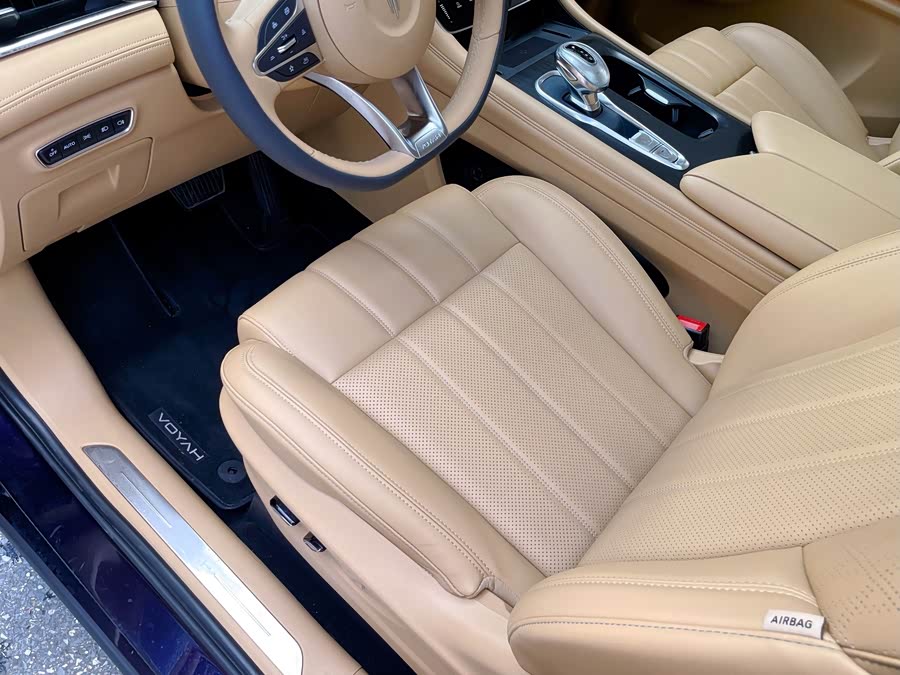 Lantu Dreamer 2024 PHEV Long Range Luxury - zdjęcie 17