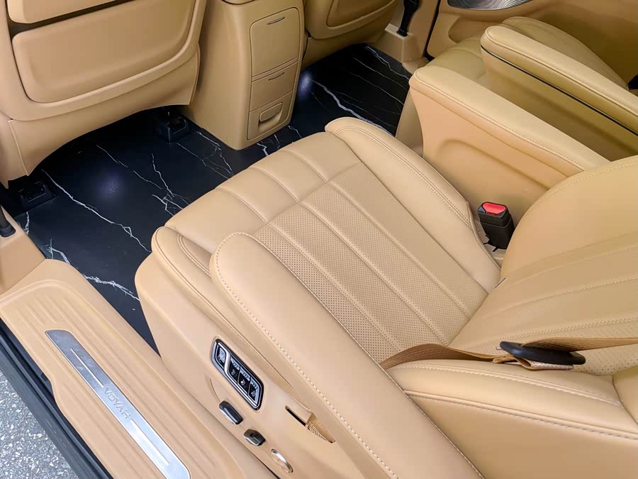 Lantu Dreamer 2024 PHEV Long Range Luxury - zdjęcie 18