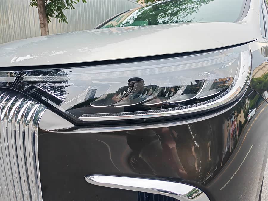 Lantu Dreamer 2025 PHEV 4WD Flagship Qian Kun Edition - zdjęcie 10