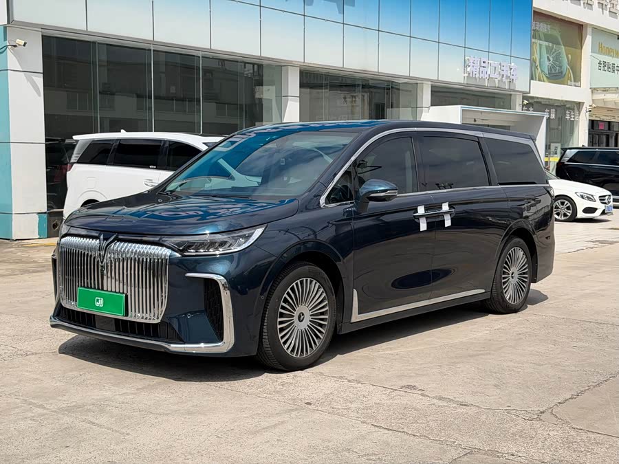 Lantu Dreamer 2025 PHEV 4WD Premium Kunpeng