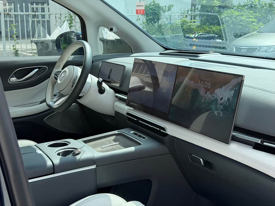 Lantu Dreamer 2025 PHEV 4WD Premium Kunpeng - zdjęcie 8