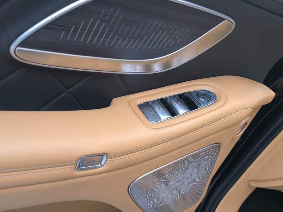 Lantu Dreamer 2026 PHEV Qiankun Ultra - zdjęcie 17