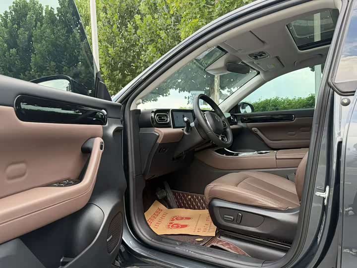Leapmotor C11 2023 EV 500 Comfort - zdjęcie 13