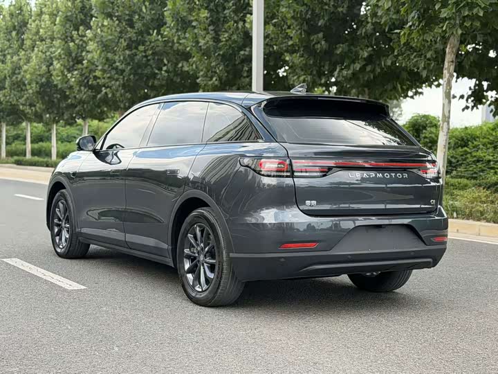 Leapmotor C11 2023 EV 500 Comfort - zdjęcie 18