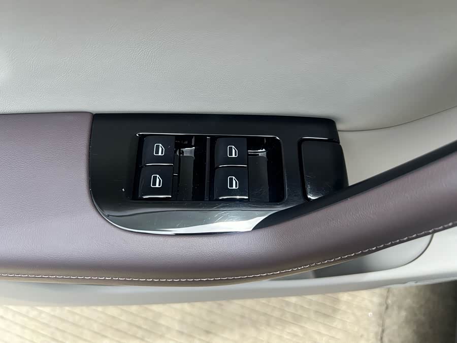 Leapmotor C11 2024 EV 580 Premium - zdjęcie 19