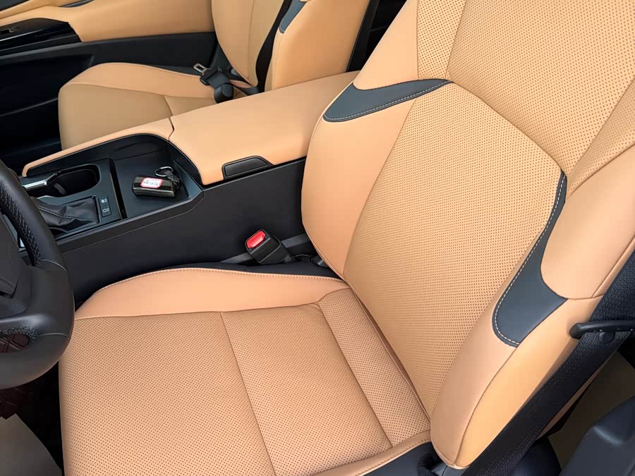 Lexus ES 2022 300h Premium Edition - zdjęcie 5