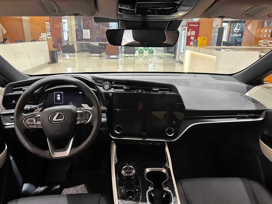 Lexus RZ 2023 450e 4WD Enjoyment - zdjęcie 5