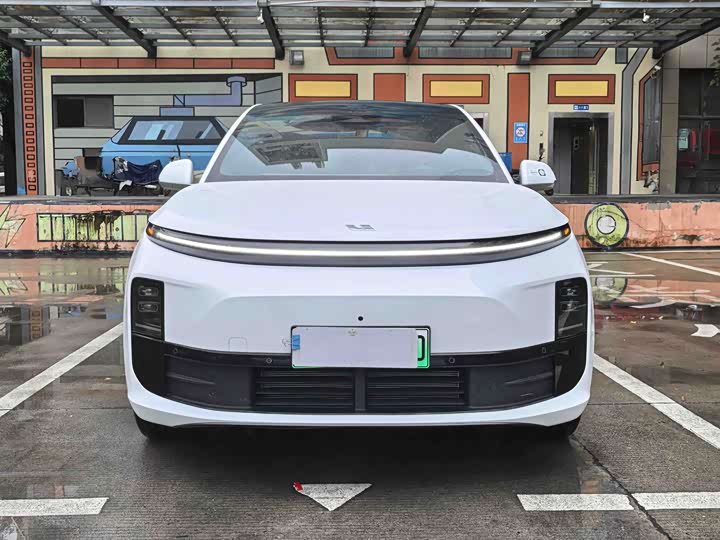 Li Auto L6 2024 Pro - zdjęcie 11