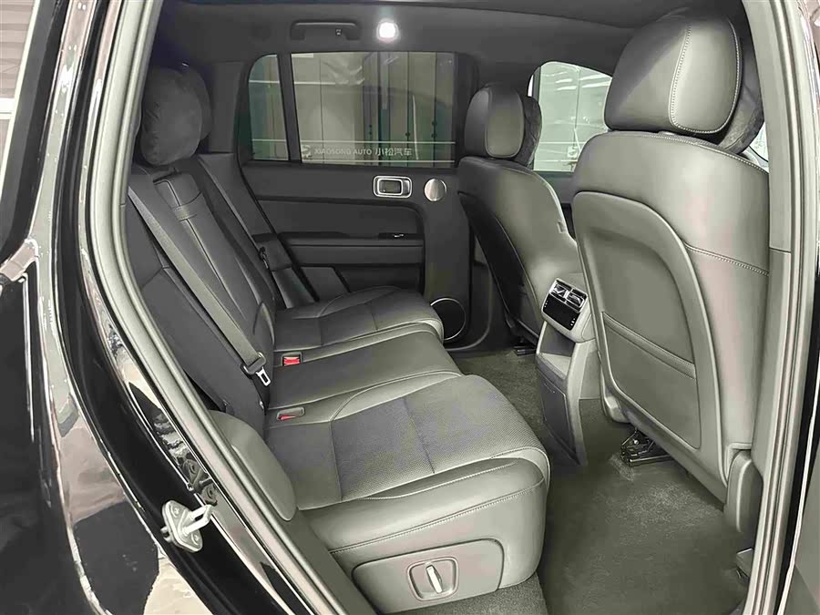 Li Auto L6 2024 Pro - zdjęcie 15