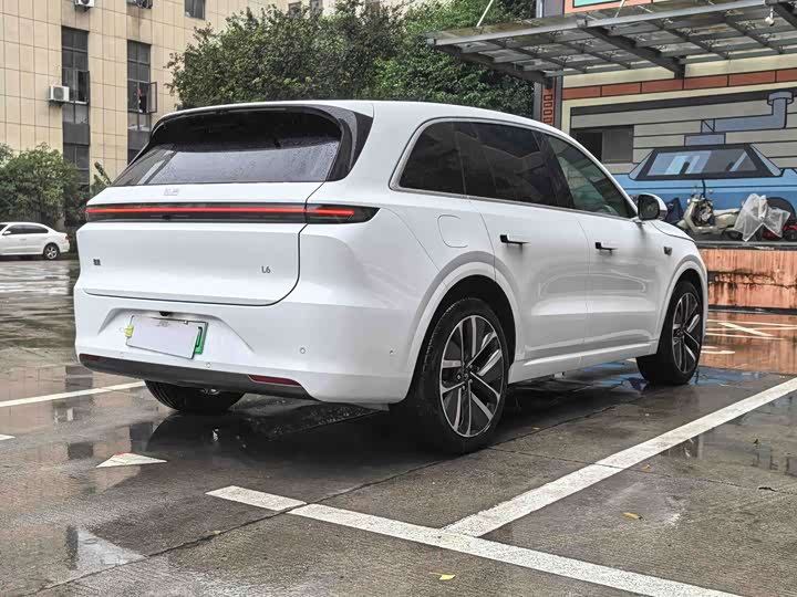 Li Auto L6 2024 Pro - zdjęcie 16