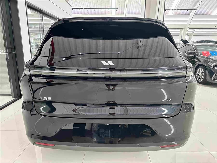 Li Auto L6 2024 Pro - zdjęcie 18
