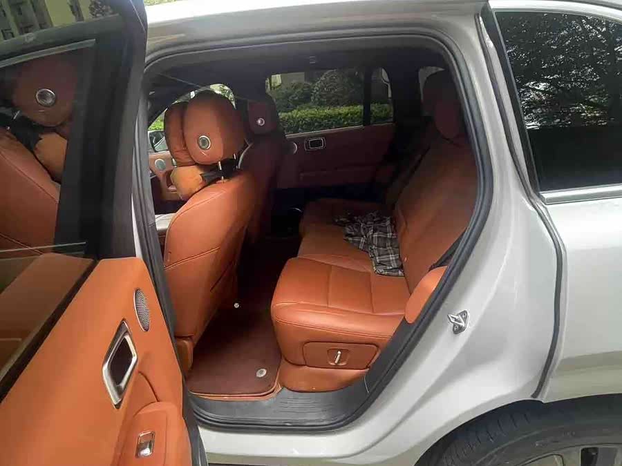 Li Auto L6 2024 Pro - zdjęcie 5