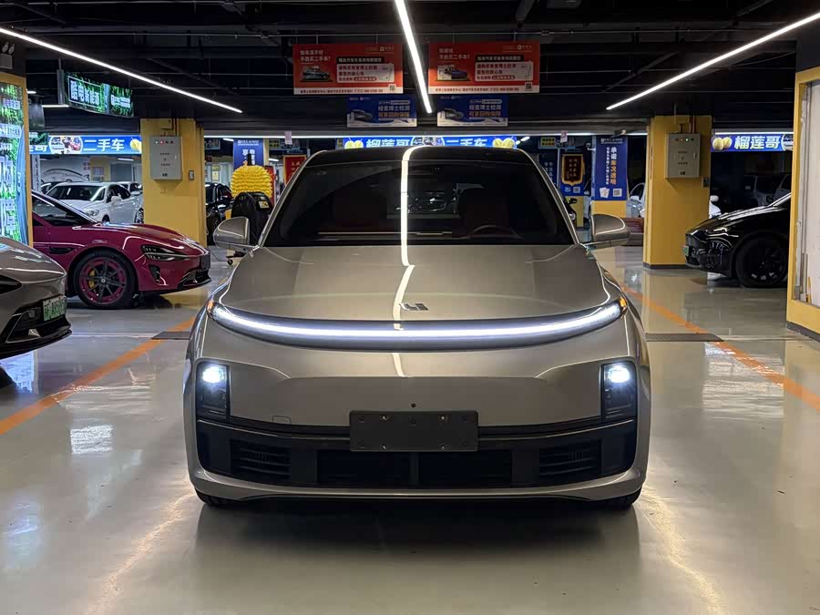 Li Auto L7 2023 Pro - zdjęcie 2