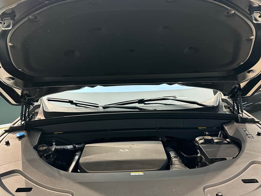 Li Auto L7 2023 Pro - zdjęcie 9