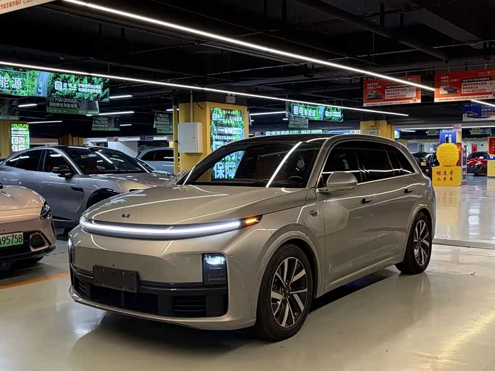 Li Auto L7 2023 Pro - zdjęcie 10