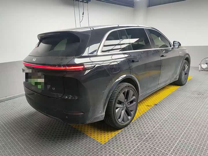 Li Auto L7 2024 Pro - zdjęcie 7