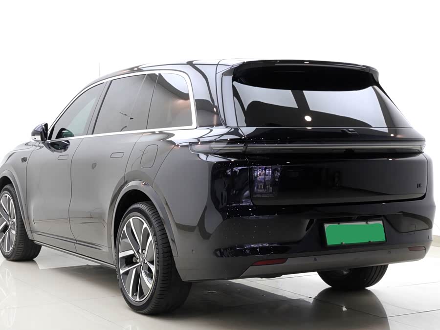 Li Auto L8 2024 Pro - zdjęcie 9