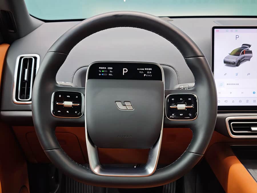 Li Auto L8 2025 Ultra Intelligent Renewal Version - zdjęcie 13