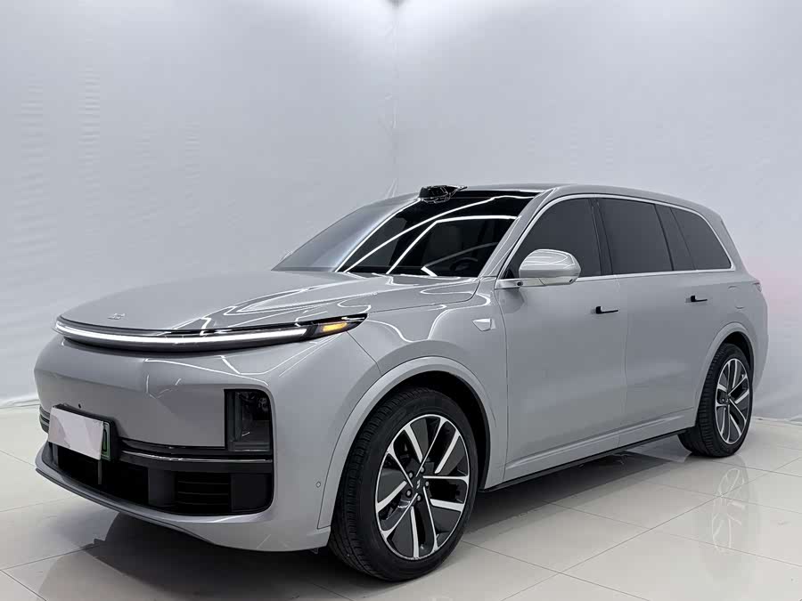 Li Auto L9 2024 Ultra - zdjęcie 1