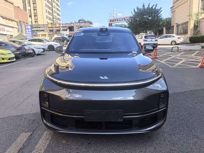 Li Auto L9 2024 Ultra - zdjęcie 11