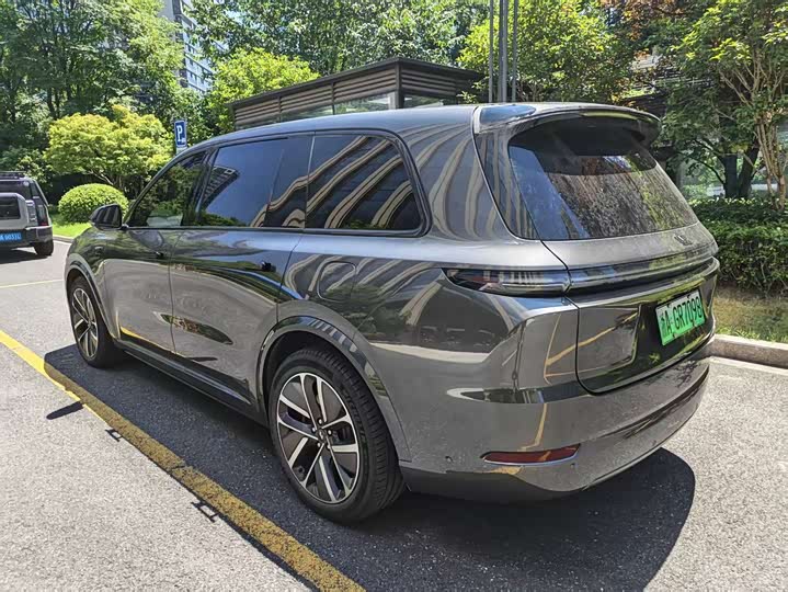 Li Auto L9 2024 Ultra - zdjęcie 19