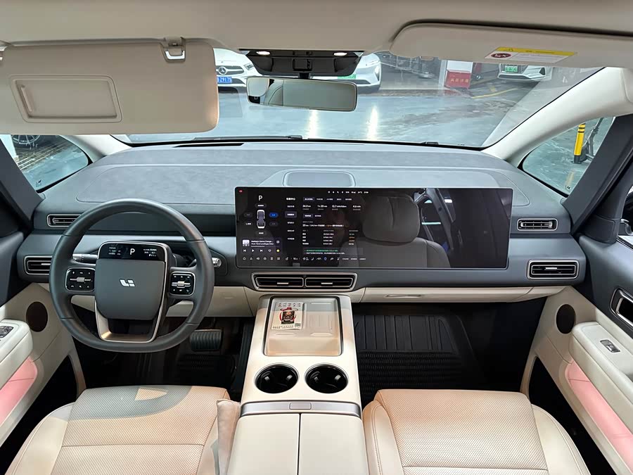 Li Auto MEGA 2025 Ultra Smart Refresh - zdjęcie 16