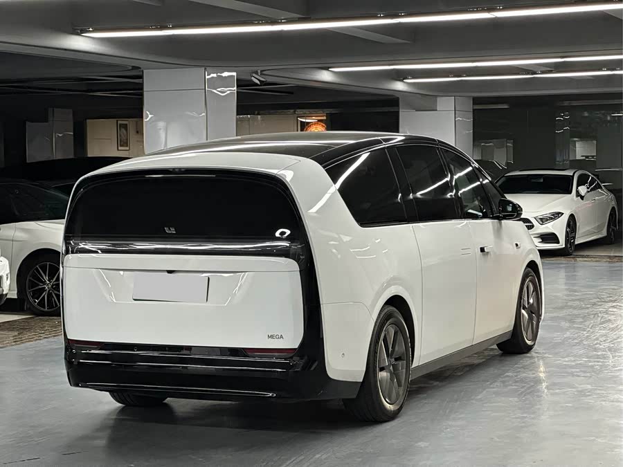 Li Auto MEGA 2025 Ultra Smart Refresh - zdjęcie 6