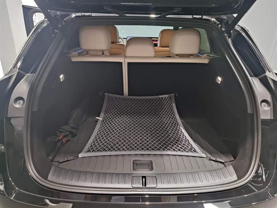 Li Auto i6 2025 2WD Standard - zdjęcie 9