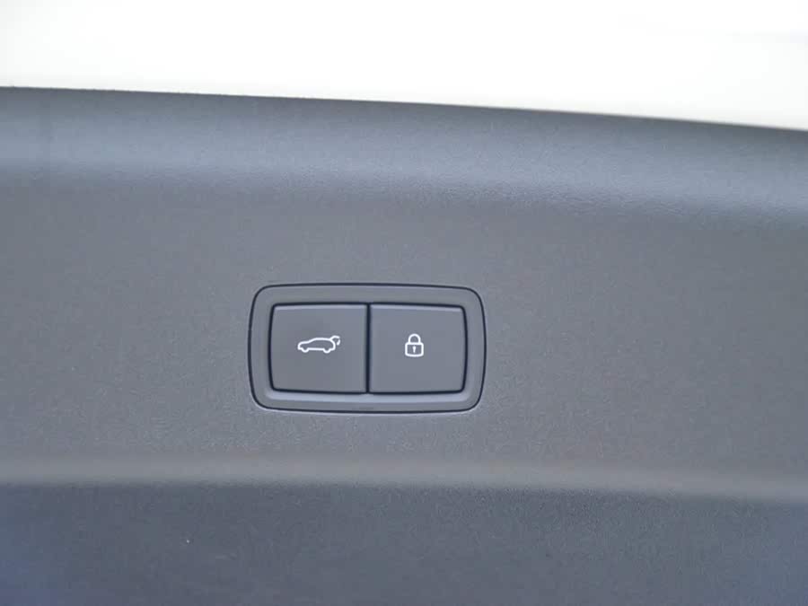 Li Auto i8 2025 Standard Edition - zdjęcie 16
