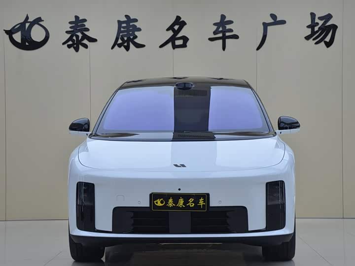 Li Auto i8 2025 Standard Edition - zdjęcie 18