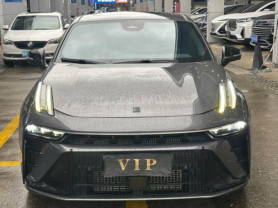 Lynk & Co 03 2.0T DCT Sport Pro - zdjęcie 2