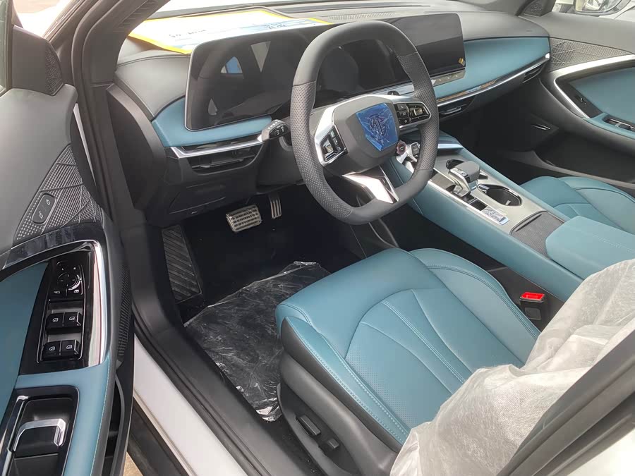 MG7 2023 1.5T DCT Ultimate Luxury Edition - zdjęcie 4