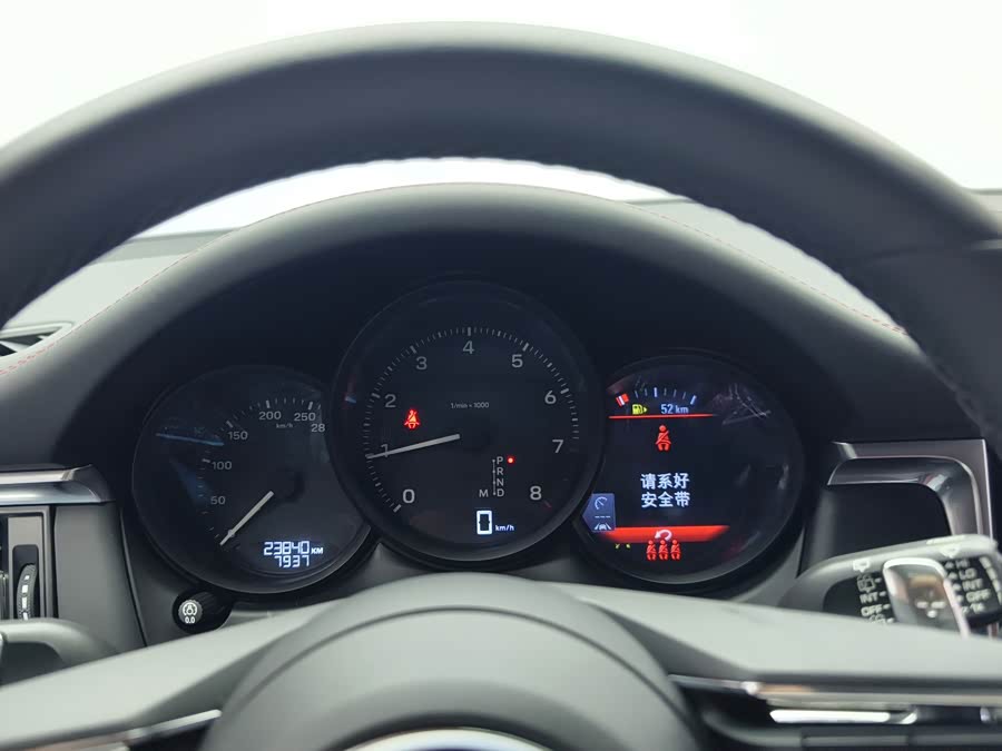 Macan 2.0T - zdjęcie 10
