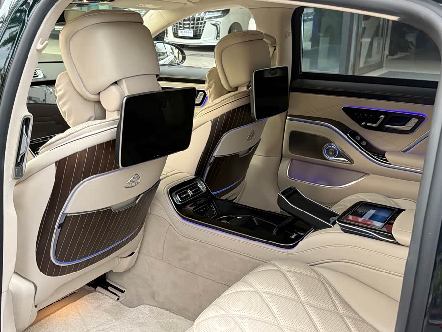 Maybach S-Class 2022 S 680 4MATIC Craftsmanship Edition - zdjęcie 11