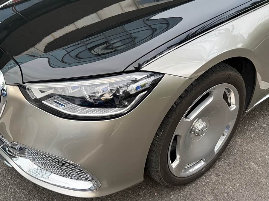 Maybach S-Class 2022 S 680 4MATIC Craftsmanship Edition - zdjęcie 12