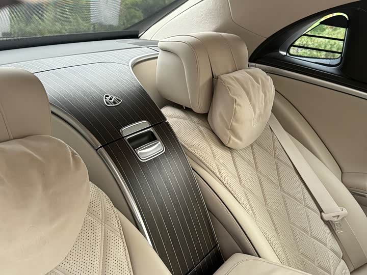 Maybach S-Class 2022 S 680 4MATIC Craftsmanship Edition - zdjęcie 18