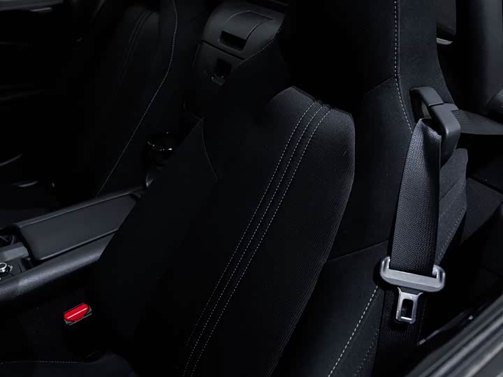 Mazda MX-5 2023 2.0L墨规版 - zdjęcie 14