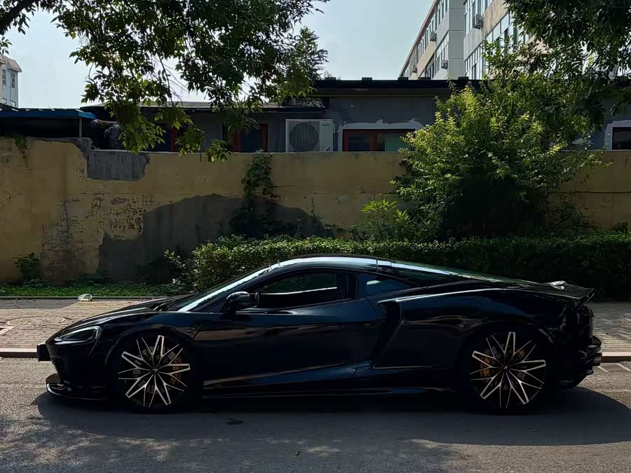 McLaren GT 2022 4.0T Standard - zdjęcie 3
