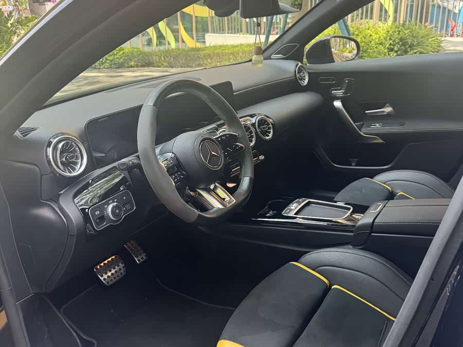 Mercedes-Benz A-Class AMG 2024 AMG A 45 S 4MATIC+ - zdjęcie 7