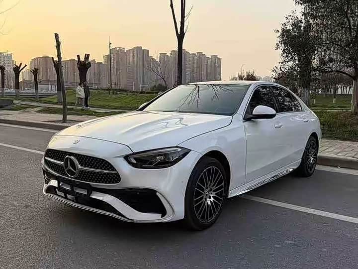 Mercedes-Benz C-Class 2023 C 260 L Sport Edition - zdjęcie 9