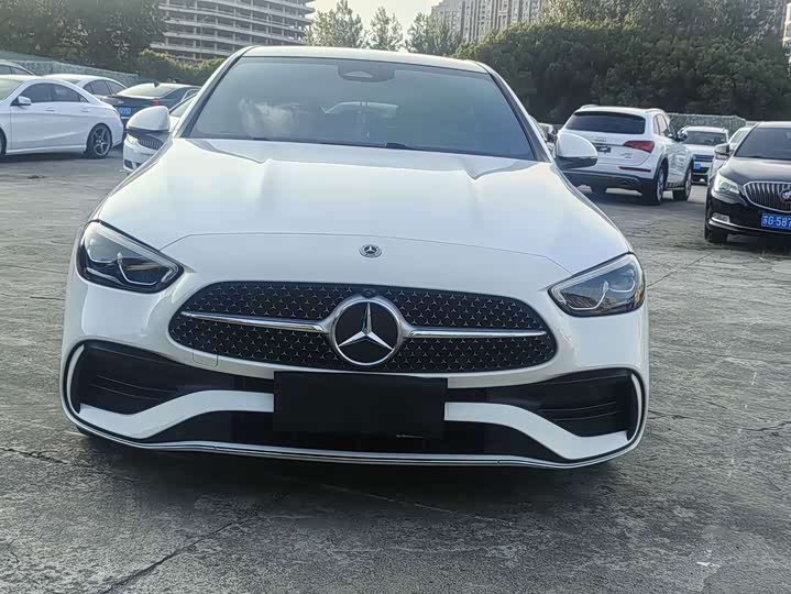 Mercedes-Benz C-Class 2025 C 260 L Sport Edition - zdjęcie 12