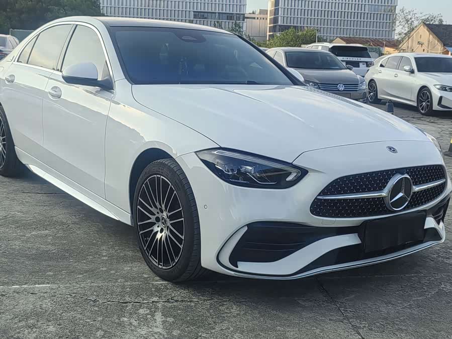 Mercedes-Benz C-Class 2025 C 260 L Sport Edition - zdjęcie 3